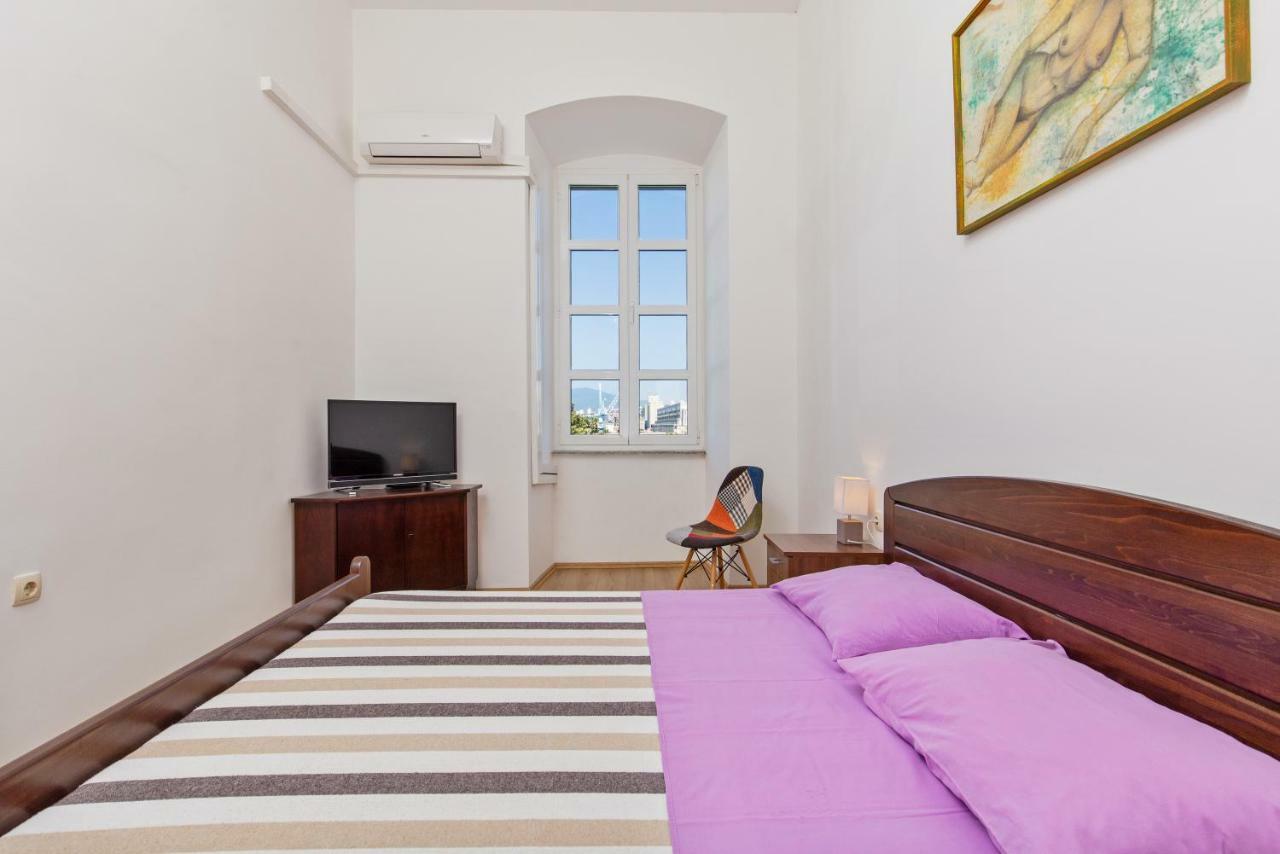 Apartment Mia Rijeka Buitenkant foto